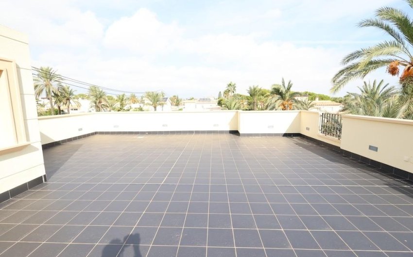 Revente - Villa -
Cabo Roig - Costa Blanca