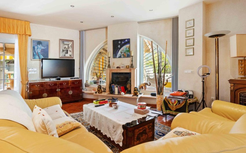 Revente - Villa -
Cabo Roig - Muy Cerca De La Playa
