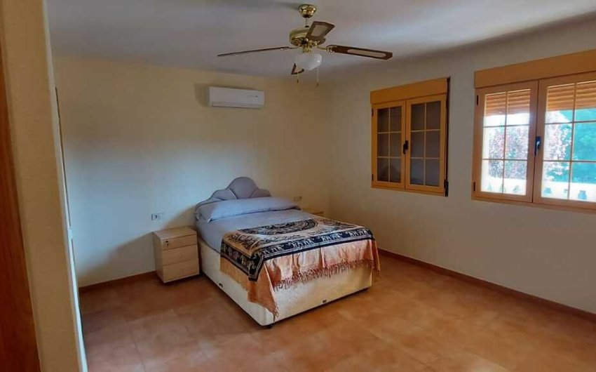 Revente - Villa -
Calasparra - Inland