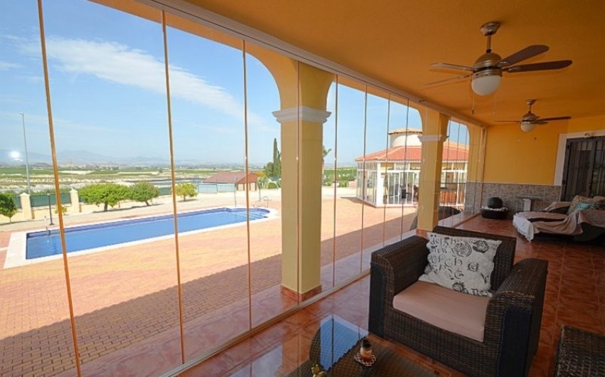 Revente - Villa -
Campos del Río - Inland