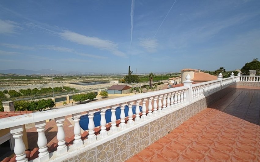 Revente - Villa -
Campos del Río - Inland