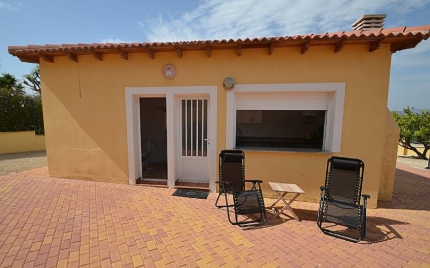 Revente - Villa -
Campos del Río - Inland