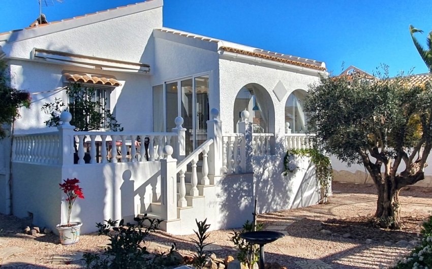 Revente - Villa -
Camposol - Inland