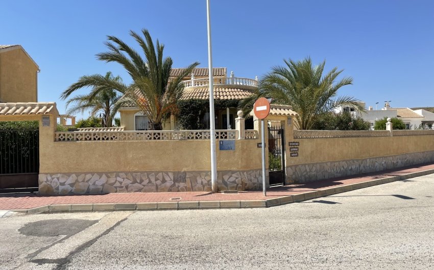 Revente - Villa -
Camposol - Inland