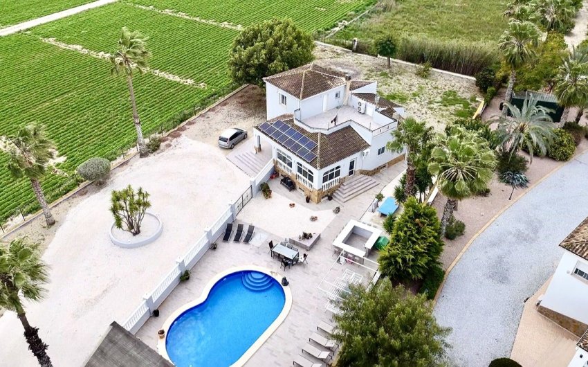 Revente - Villa -
Catral - Costa Blanca