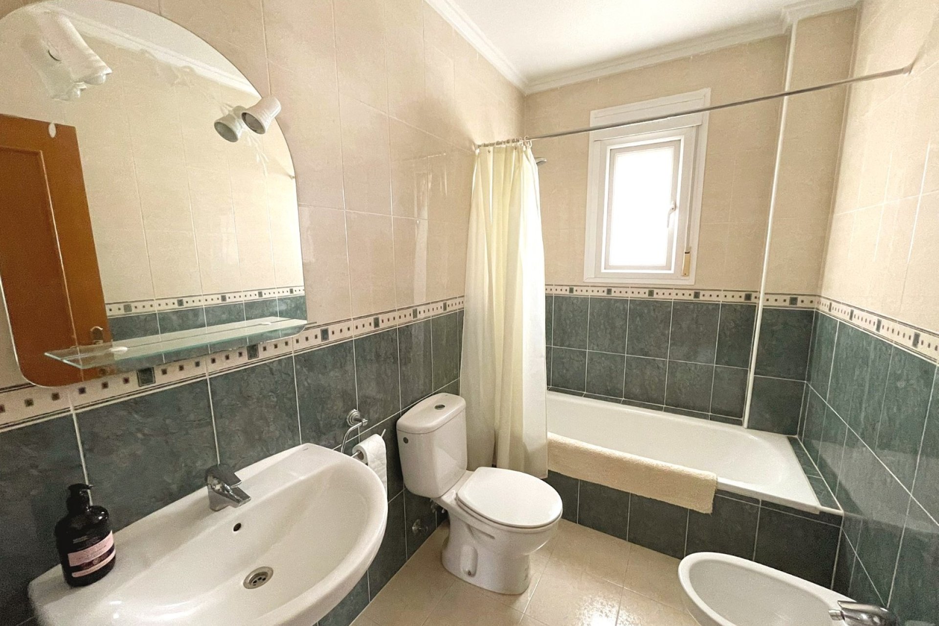 Revente - Villa -
Ciudad Quesada - Airstrip