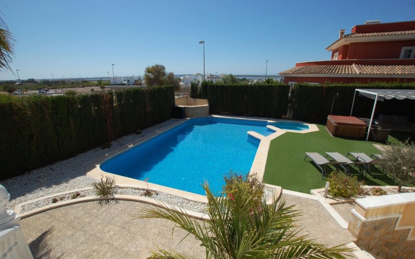 Revente - Villa -
Ciudad Quesada - Costa Blanca