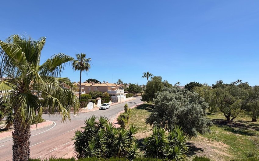 Revente - Villa -
Ciudad Quesada - Dona Pepa