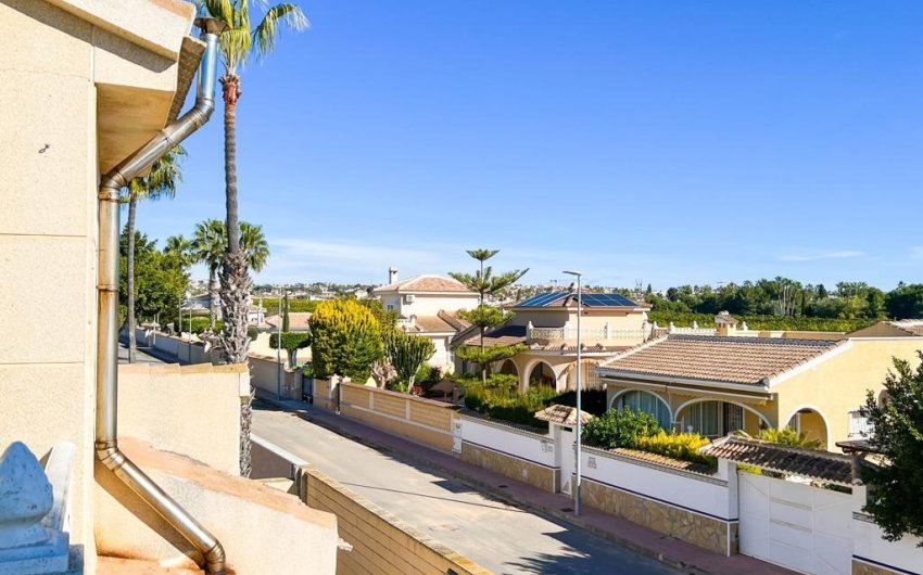 Revente - Villa -
Ciudad Quesada - Doña Pepa