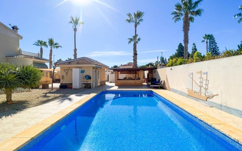 Revente - Villa -
Ciudad Quesada - Doña Pepa