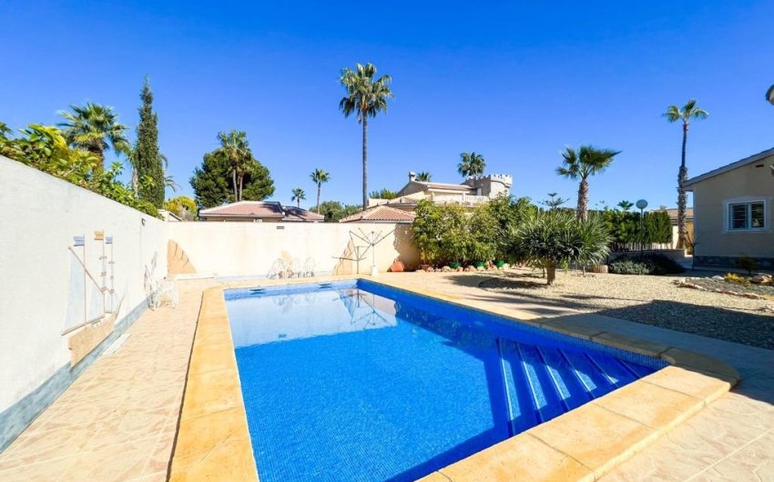 Revente - Villa -
Ciudad Quesada - Doña Pepa