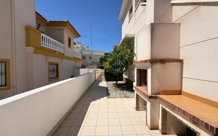 Revente - Villa -
Ciudad Quesada - Dona Pepa
