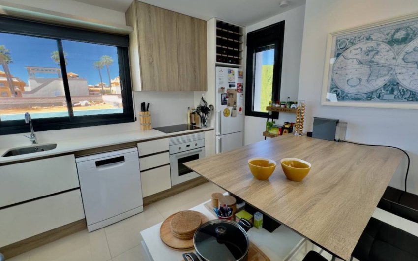 Revente - Villa -
Ciudad Quesada - Doña Pepa