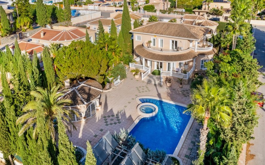 Revente - Villa -
Ciudad Quesada - Doña Pepa