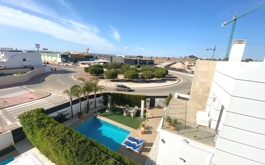 Revente - Villa -
Ciudad Quesada - Doña Pepa