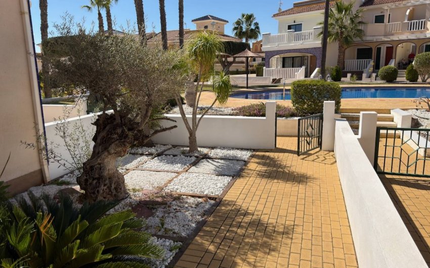 Revente - Villa -
Ciudad Quesada - Doña Pepa