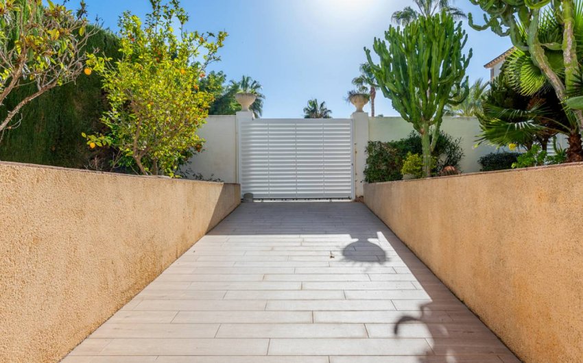 Revente - Villa -
Ciudad Quesada - Doña Pepa