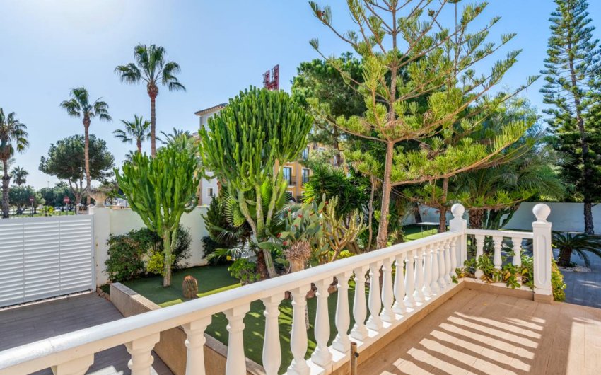 Revente - Villa -
Ciudad Quesada - Doña Pepa