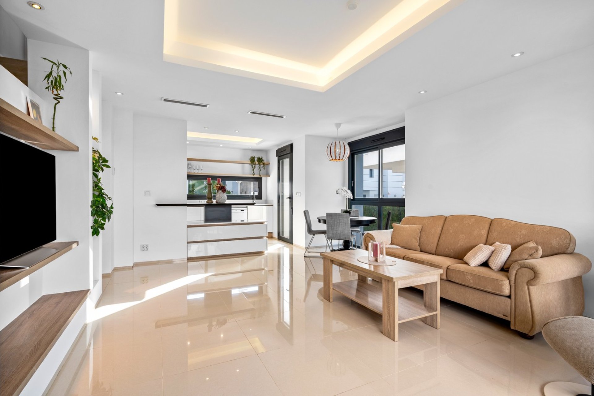 Revente - Villa -
Ciudad Quesada - Lo Marabú