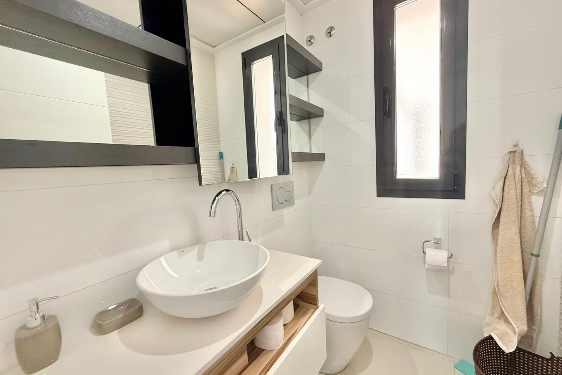 Revente - Villa -
Ciudad Quesada - Pueblo Bravo