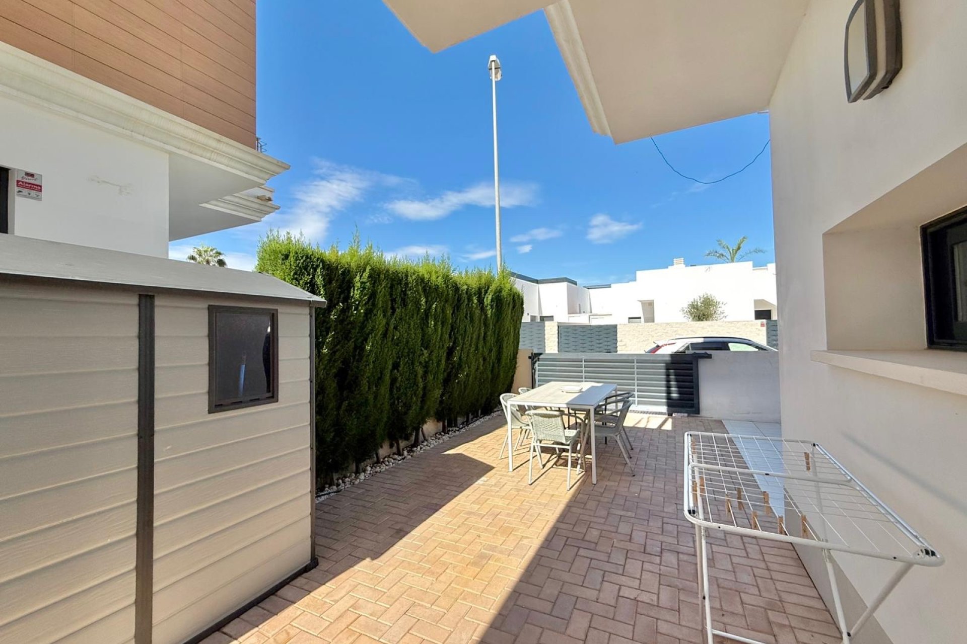 Revente - Villa -
Ciudad Quesada - Pueblo Bravo