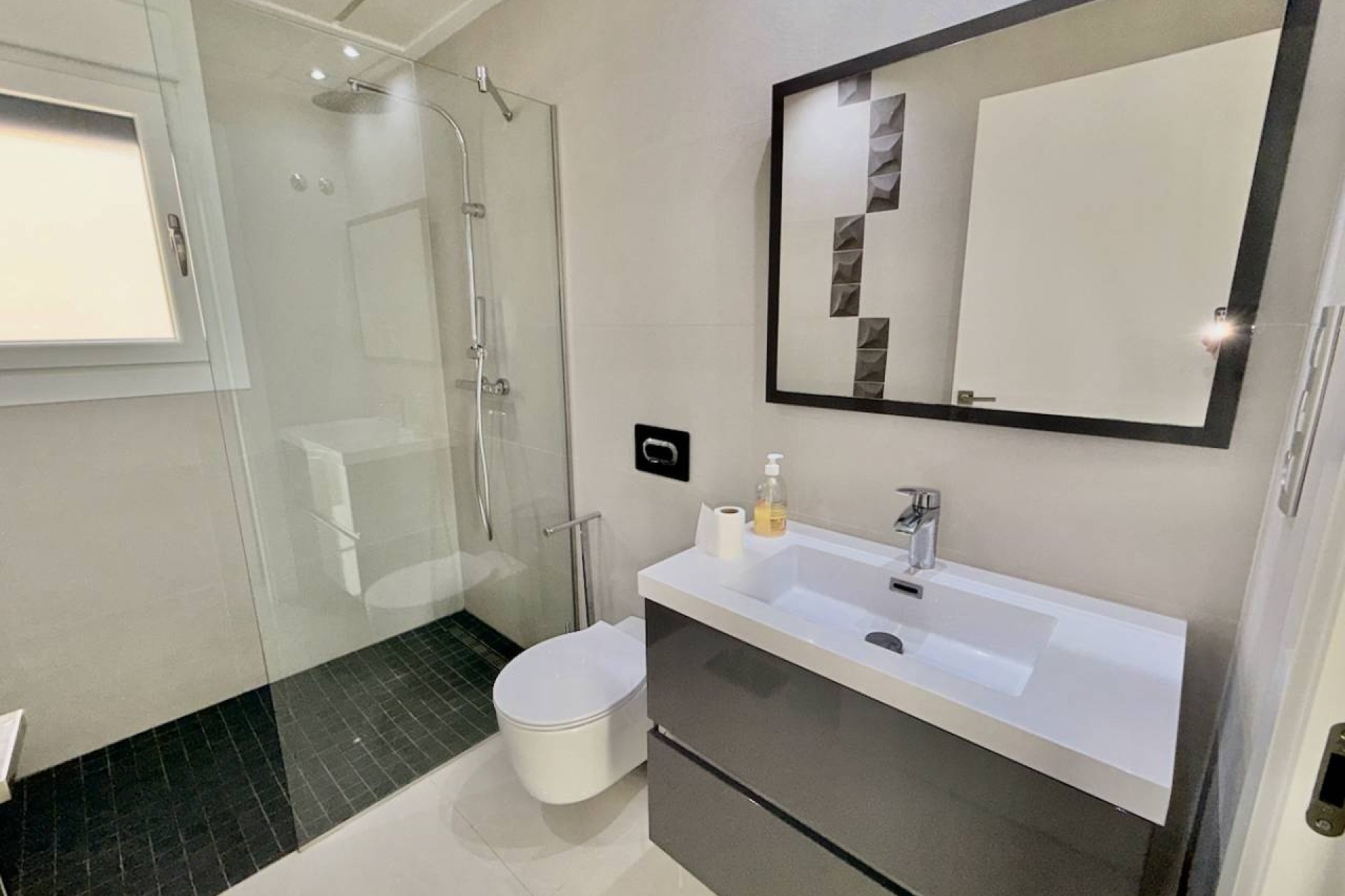 Revente - Villa -
Ciudad Quesada - Pueblo Bravo