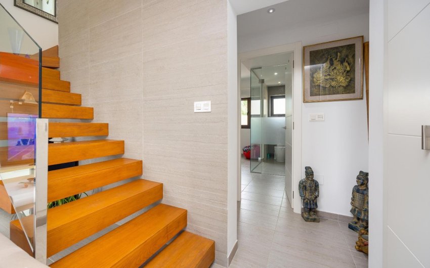 Revente - Villa -
Ciudad Quesada - Pueblo Bravo
