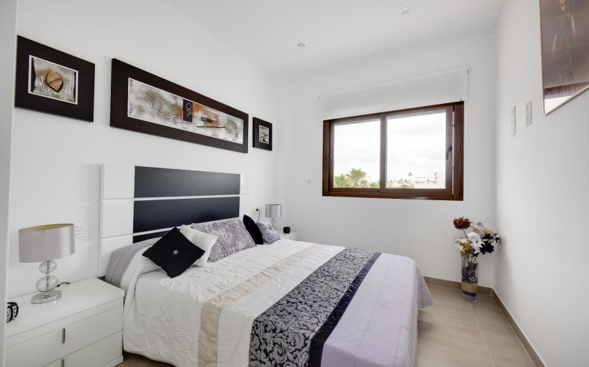 Revente - Villa -
Ciudad Quesada - Pueblo Bravo
