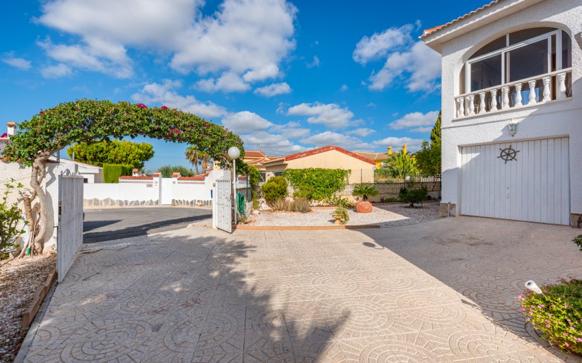 Revente - Villa -
Ciudad Quesada