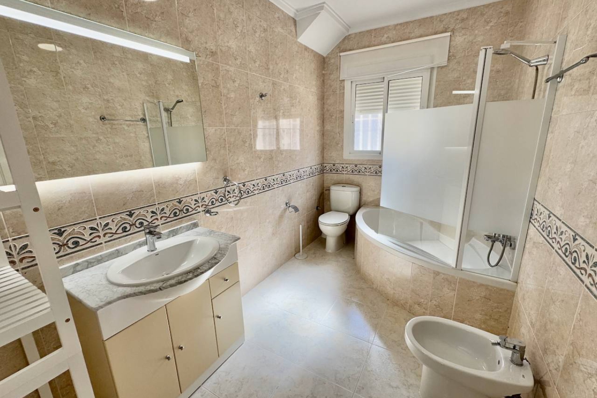 Revente - Villa -
Ciudad Quesada