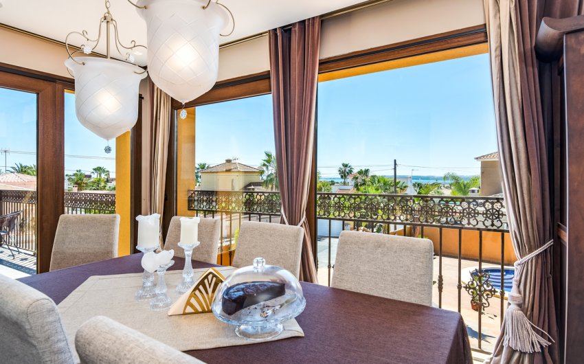 Revente - Villa -
Ciudad Quesada