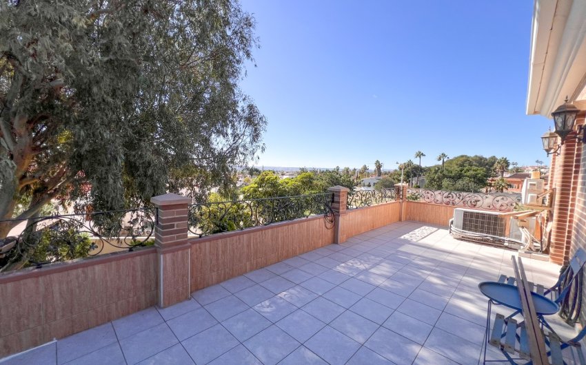 Revente - Villa -
Ciudad Quesada