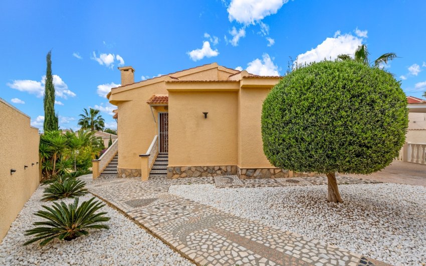 Revente - Villa -
Ciudad Quesada