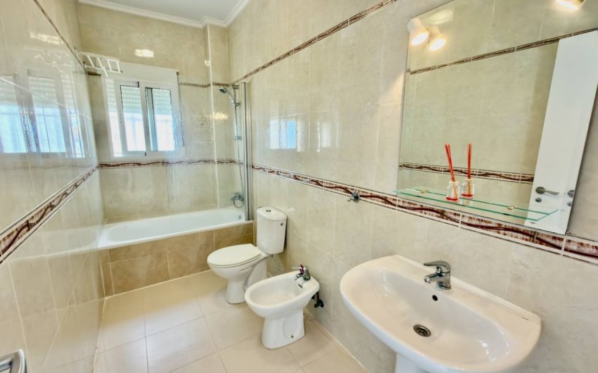 Revente - Villa -
Ciudad Quesada