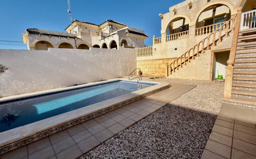 Revente - Villa -
Ciudad Quesada