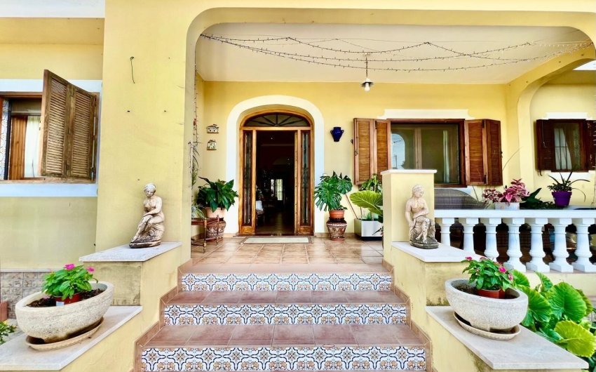 Revente - Villa -
Daya Vieja - Costa Blanca Sur