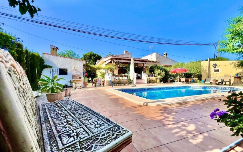 Revente - Villa -
Daya Vieja - Costa Blanca Sur
