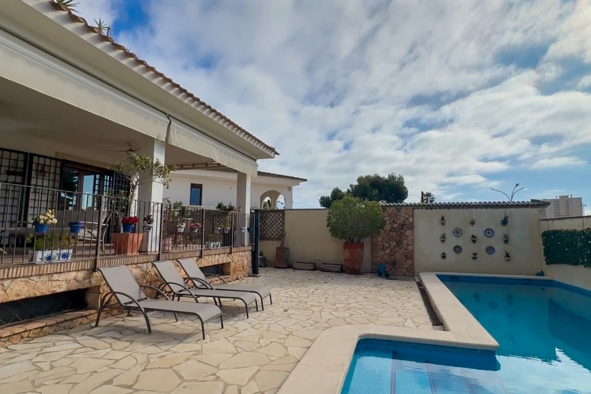Revente - Villa -
Dehesa de Campoamor - Costa Blanca