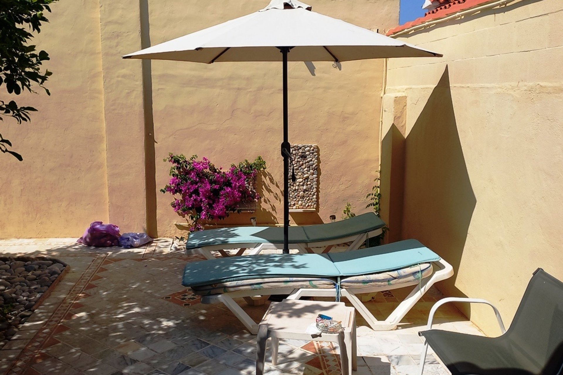 Revente - Villa -
Denia