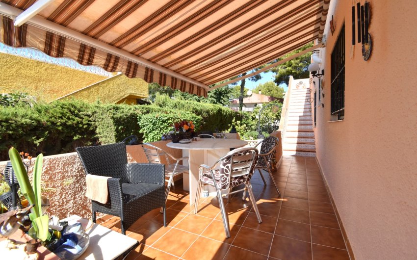 Revente - Villa (detached) -
Orihuela Costa - Los Balcones