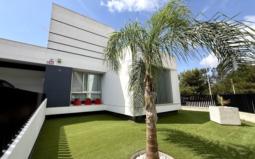 Revente - Villa -
Dolores - Costa Blanca