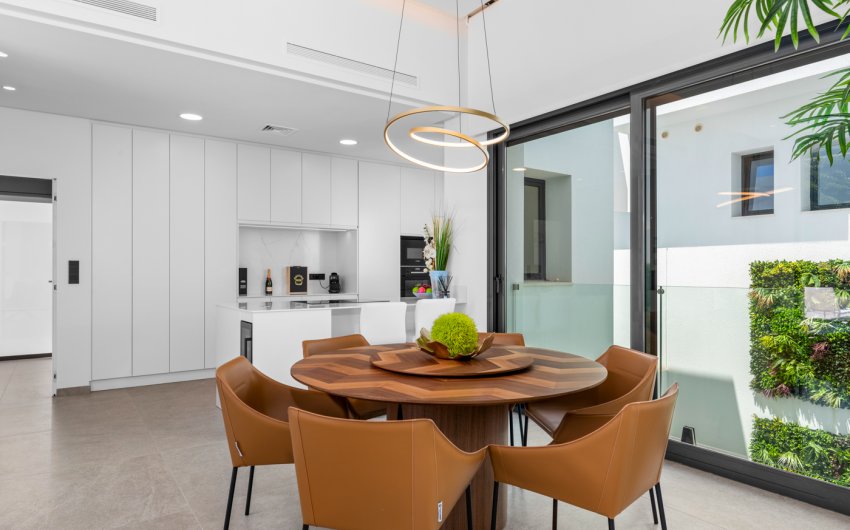 Revente - Villa -
El Campello - El Amerador