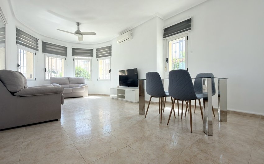 Revente - Villa -
El Galan - Inland