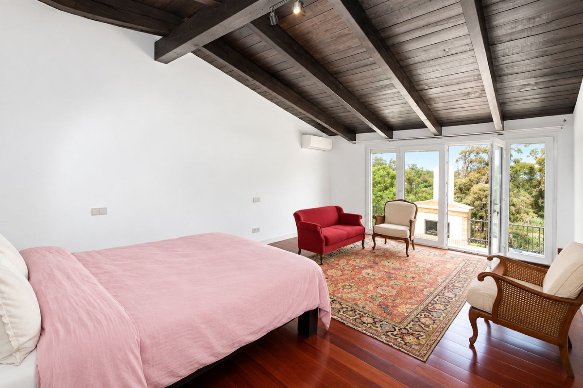 Revente - Villa -
El Rosario - Inland
