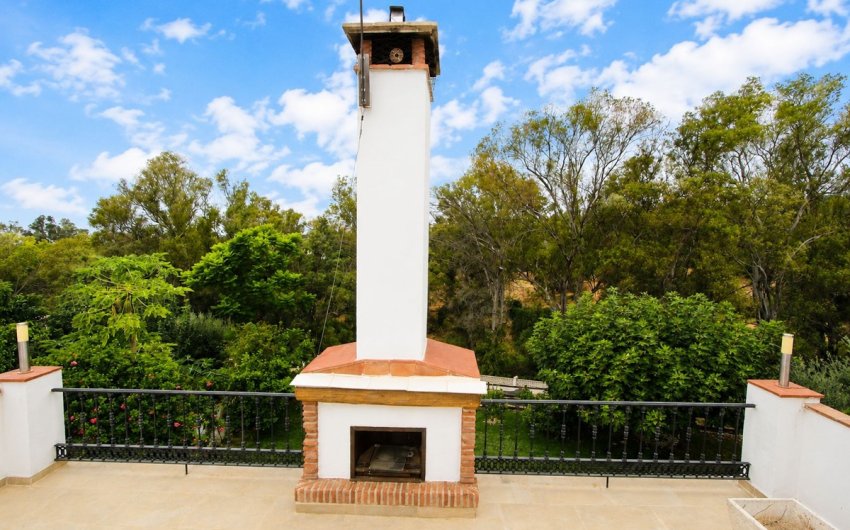Revente - Villa -
El Rosario - Inland