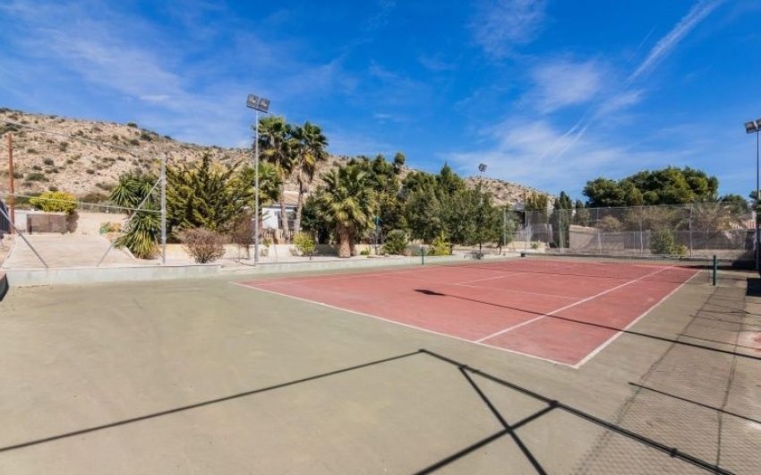 Revente - Villa -
Elche - Costa Blanca