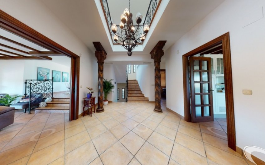 Revente - Villa -
Elche - Costa Blanca