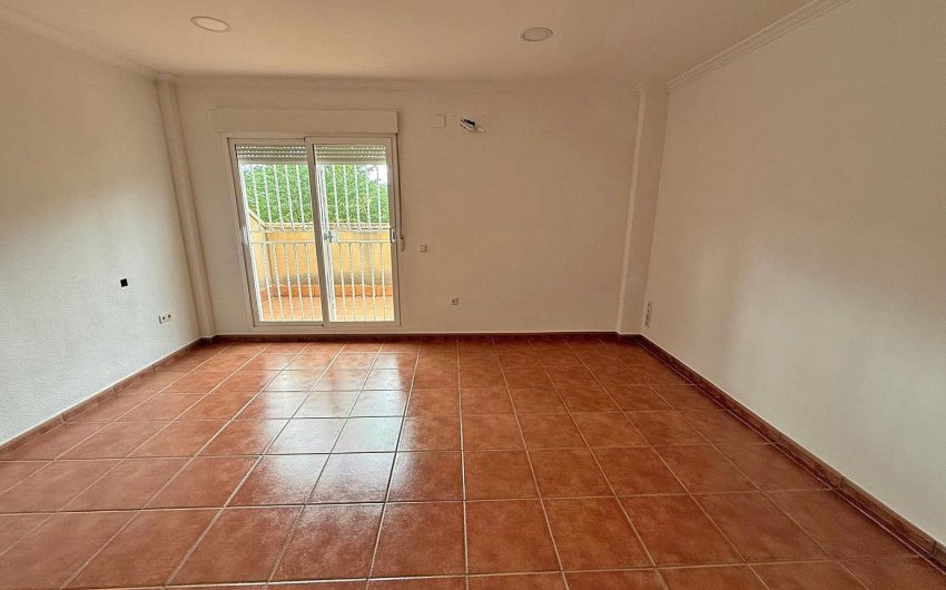 Revente - Villa -
Elda