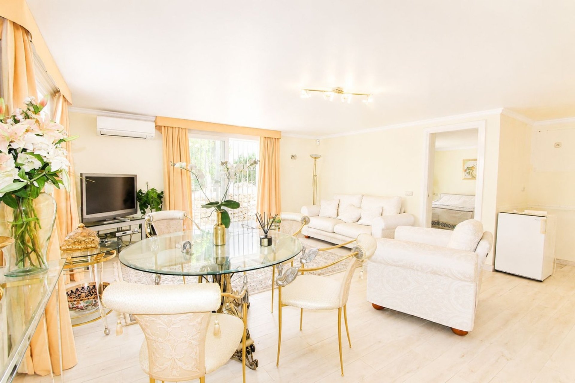 Revente - Villa -
Elviria - Costa del Sol