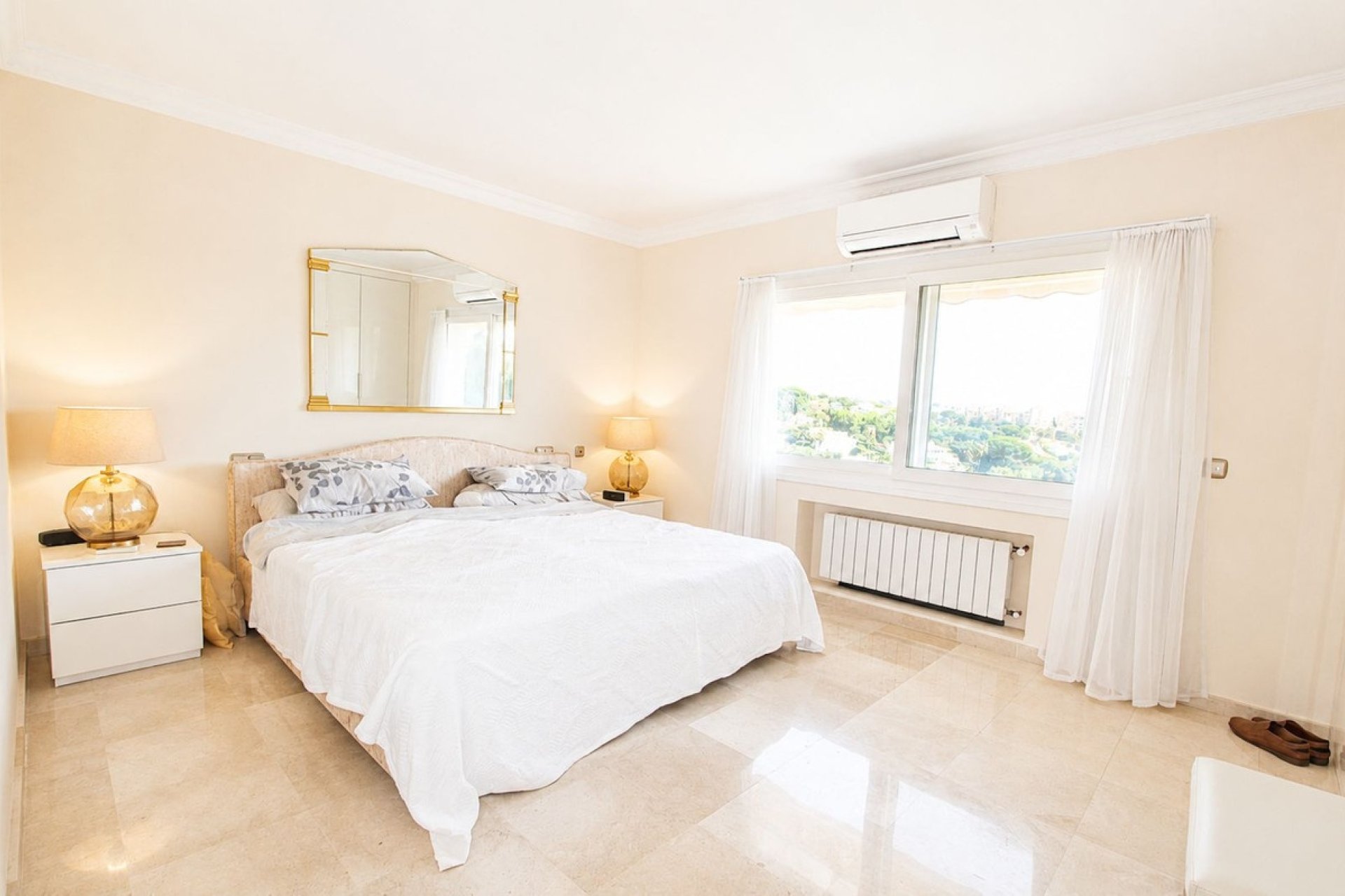 Revente - Villa -
Elviria - Costa del Sol